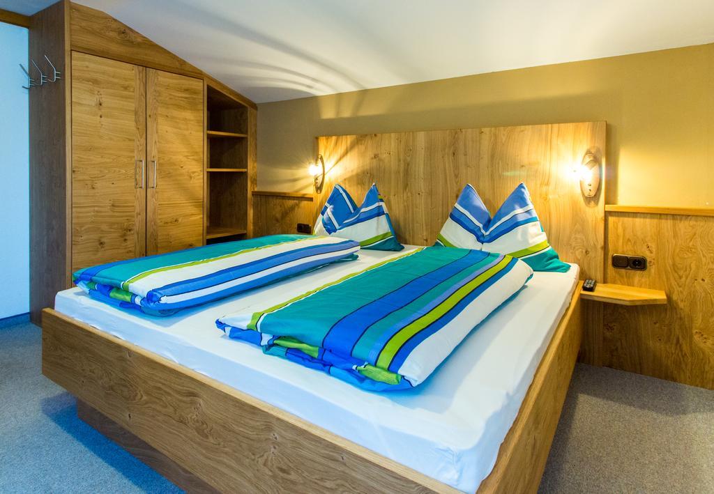 Pension Schweizerhof Waidring Quarto foto